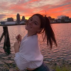 Meet your Posher, Jamie